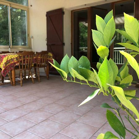 Maison D'En Face Salavas Esterno foto